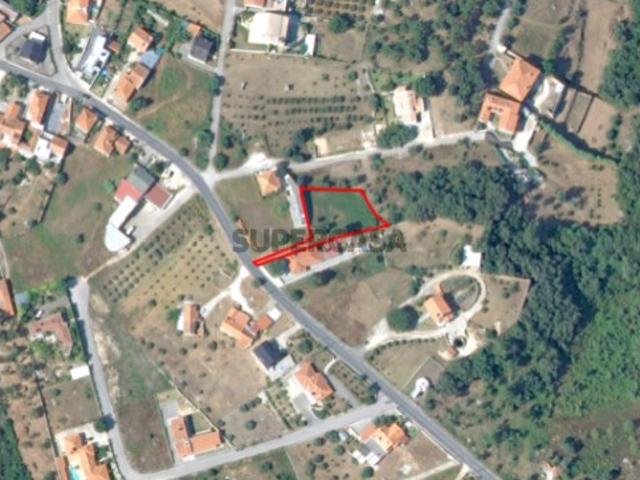 Terreno venda em Leiria