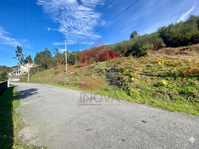 Terreno venda em Ribeira do Neiva, Vila Verde