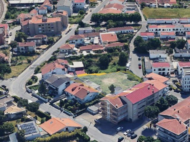 Terreno venda em Valongo, Porto