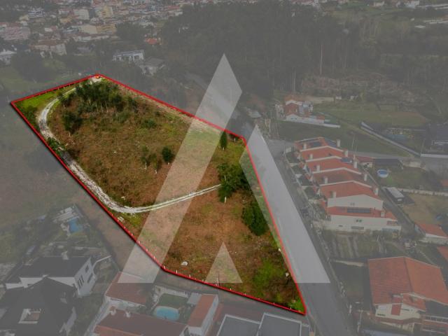 Terreno venda em Santa Maria Da Feira, Aveiro