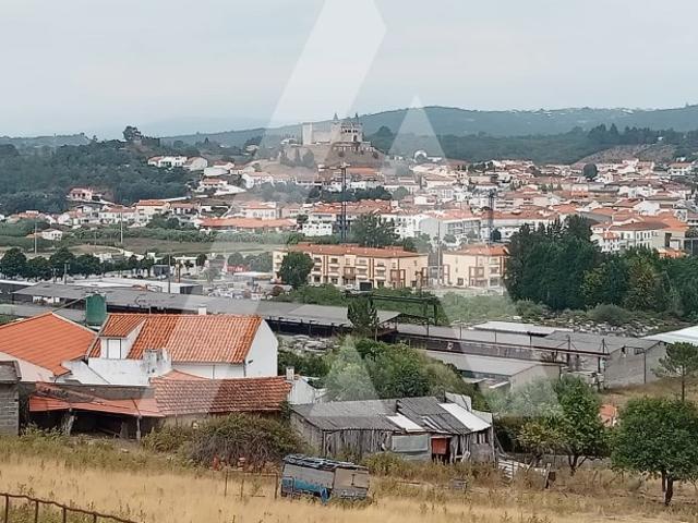 Terreno venda em Porto de Mós - São João Baptista e São Pedro, Porto de Mós