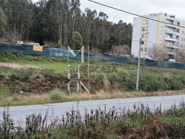Terreno venda em Valongo, Porto