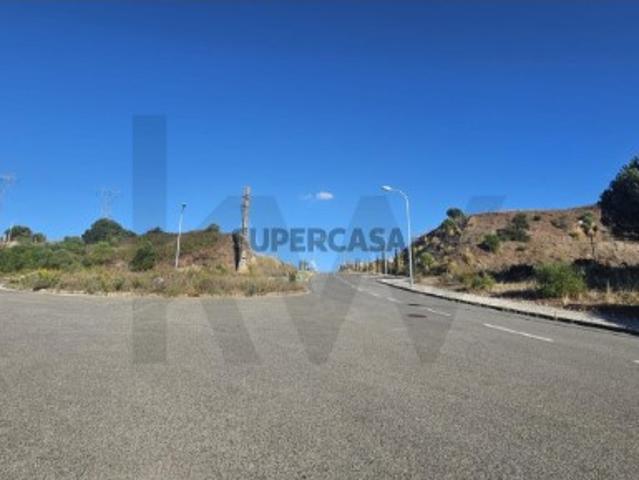 Terreno venda em Rio de Mouro Velho, Sintra