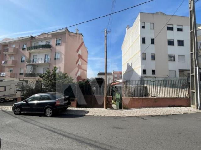 Terreno venda em Casal do Privilégio, Odivelas