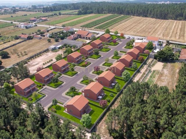 Terreno venda em Pederneira, Famalicão