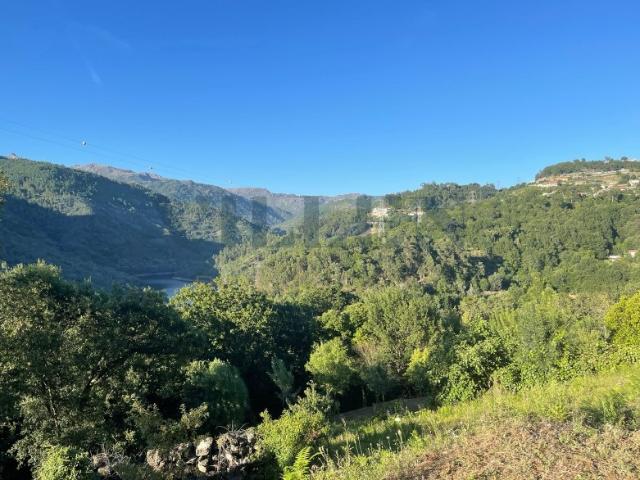 Terreno venda em Parada Do Bouro, Braga