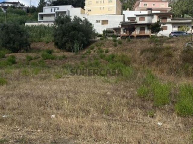 Terreno venda em Ourém, Santarém