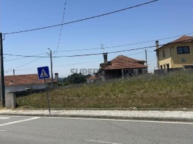 Terreno venda em Oliveira de Azeméis, Santiago de Riba-Ul, Ul, Macinhata da Seixa e Madail, Oliveira de Azeméis
