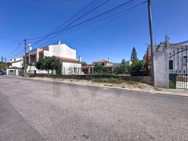 Terreno venda em Redondos, Seixal