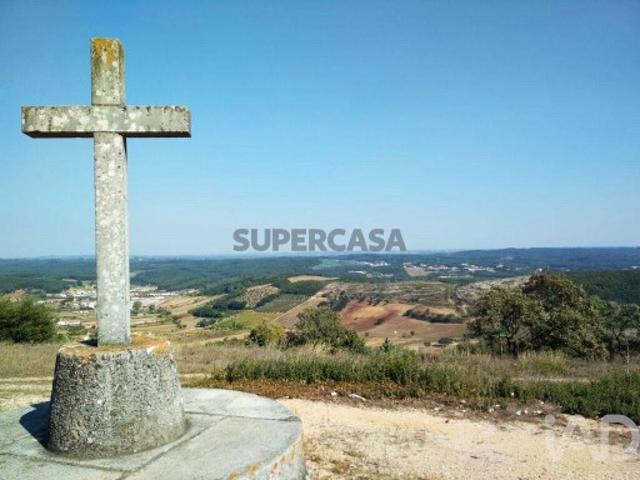 Terreno venda em Rio Maior, Santarém