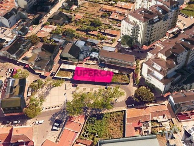 Terreno venda em Lisboa