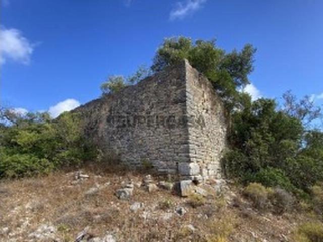 Terreno venda em Santa Bárbara de Nexe, Faro