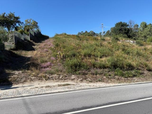 Terreno venda em Silvares (São Martinho), Fafe