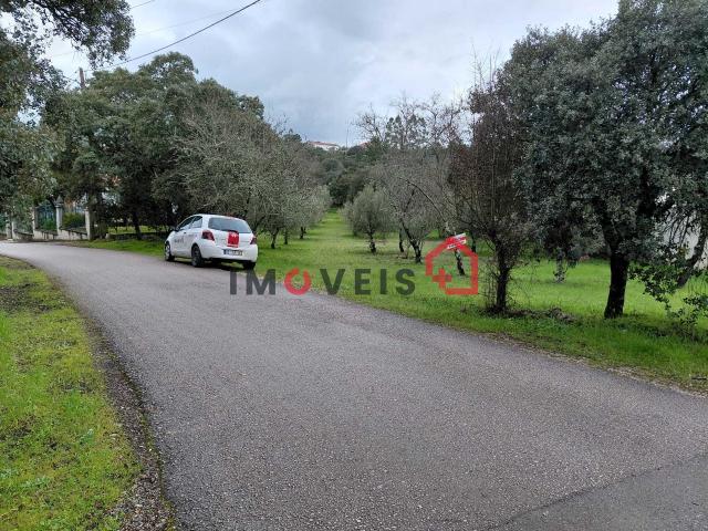 Terreno venda em Ourém, Santarém
