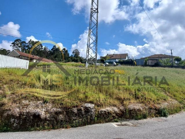 Terreno venda em Silvares (São Martinho), Fafe