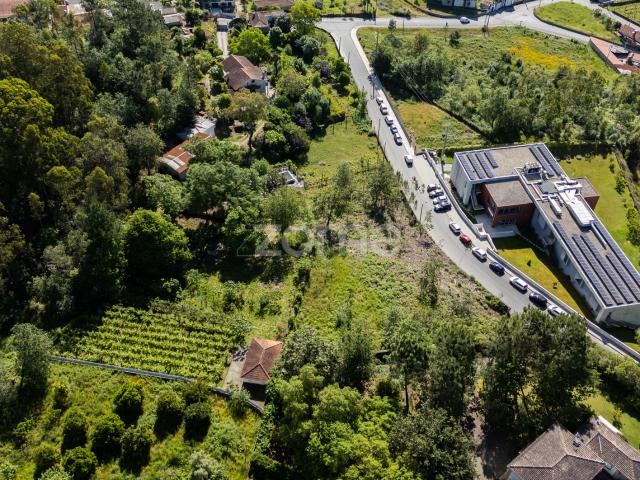 Terreno venda em Escariz (São Mamede) e Escariz (São Martinho), Vila Verde