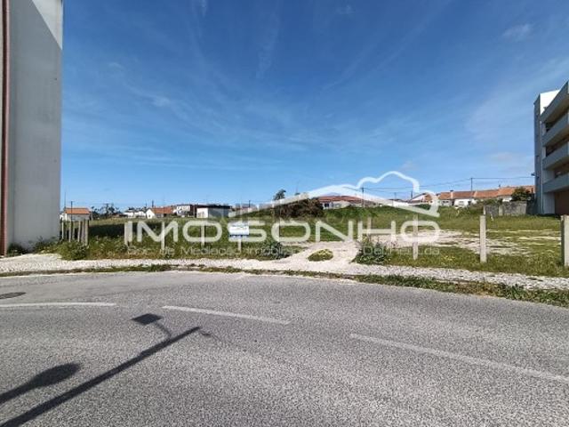 Terreno venda em Marinha Grande, Leiria