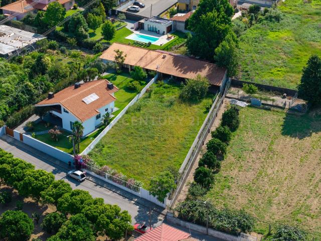 Terreno venda em Vila Nova De Gaia, Porto