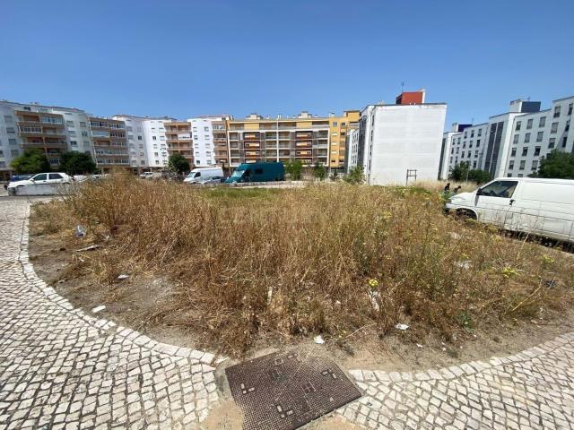 Terreno venda em Alto da Ponte, Almada