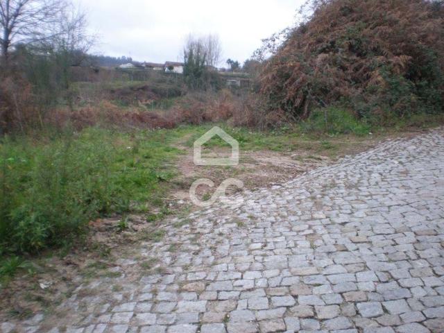 Terreno venda em Lousada, Porto