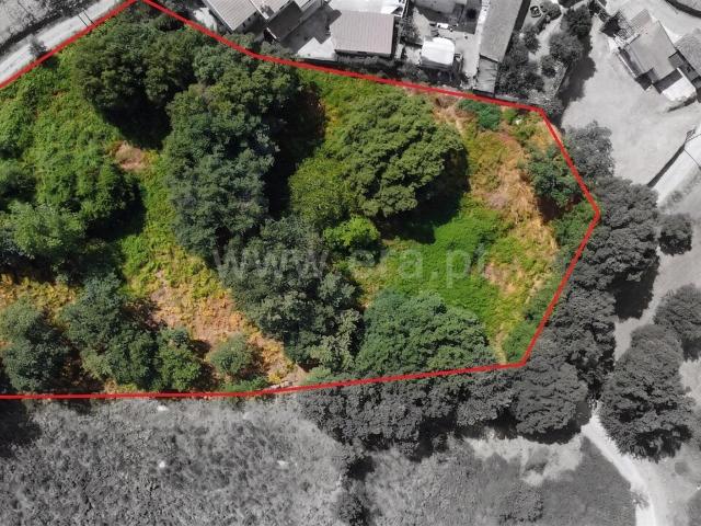 Terreno venda em Paredes de Viadores, Porto