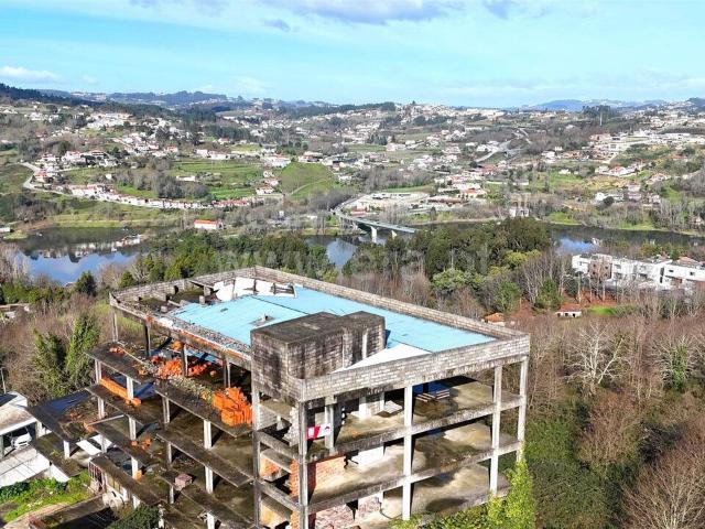 Terreno venda em Marco De Canaveses, Porto