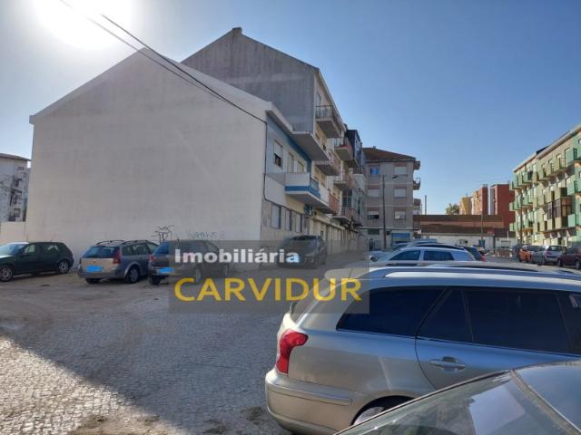 Terreno venda em Bairro 25 de Abril, Alto Do Seixalinho