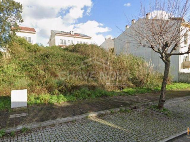 Terreno venda em Valongo, Porto