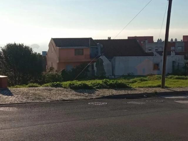 Terreno venda em Damaia, Amadora
