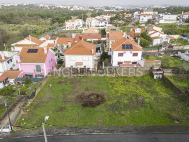 Terreno venda em Almada, Setúbal