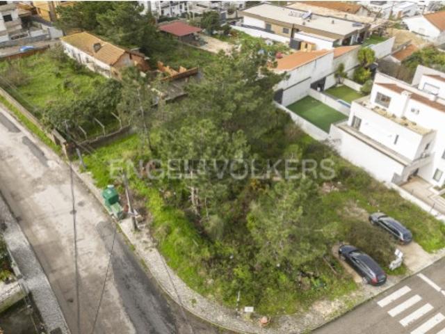 Terreno venda em Almada, Setúbal