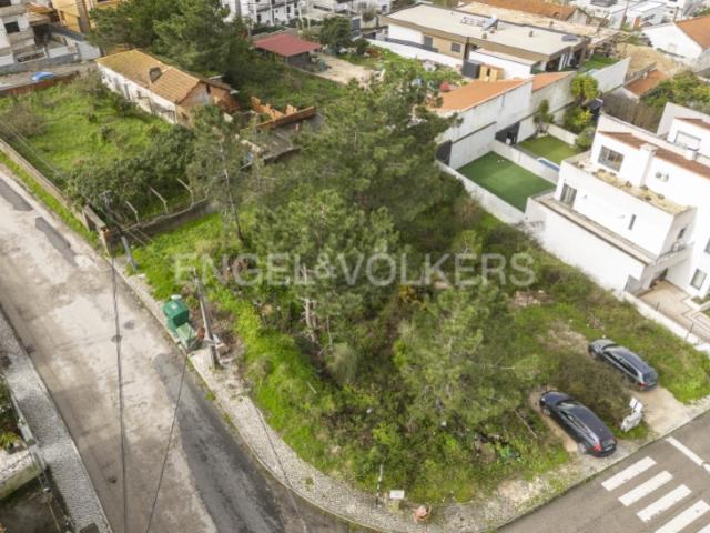 Terreno venda em Almada, Setúbal