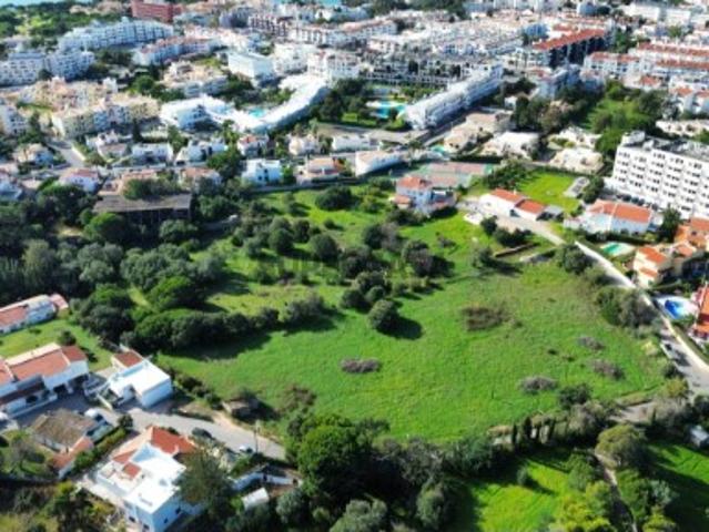Terreno venda em Albufeira e Olhos de Água, Albufeira
