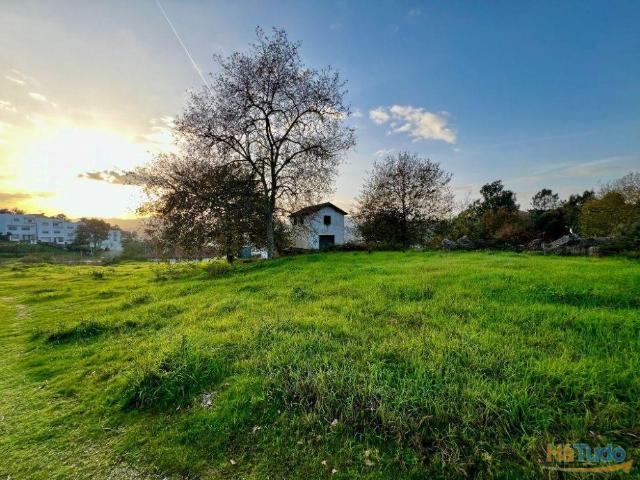 Terreno venda em Amarante, Porto
