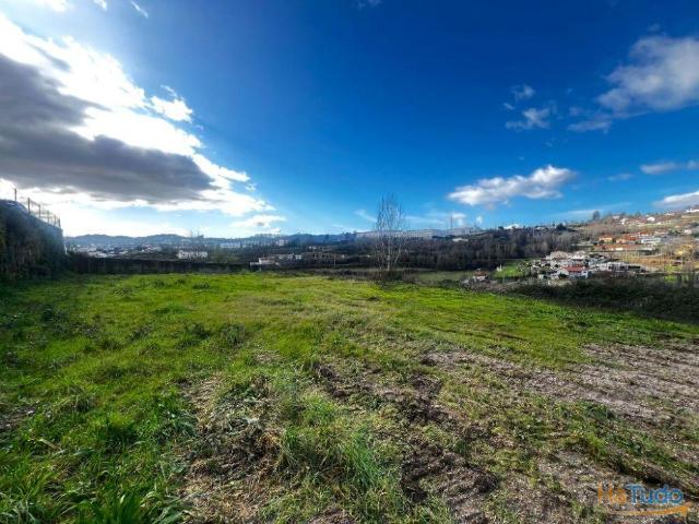 Terreno venda em Amarante, Porto