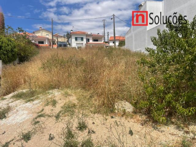 Terreno venda em Calhandriz, Lisboa