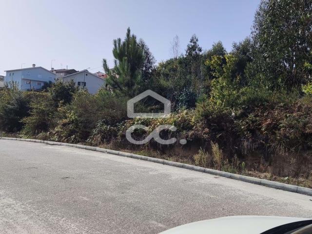 Terreno venda em Lousada, Porto