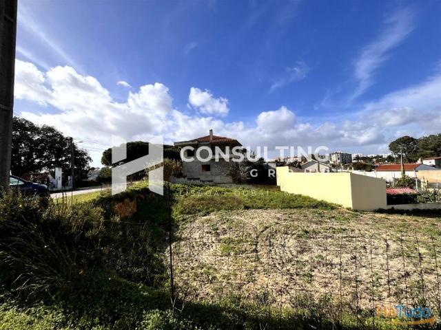Terreno venda em Seixal, Setúbal