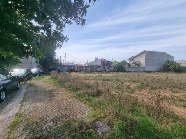 Terreno venda em Anta, Aveiro