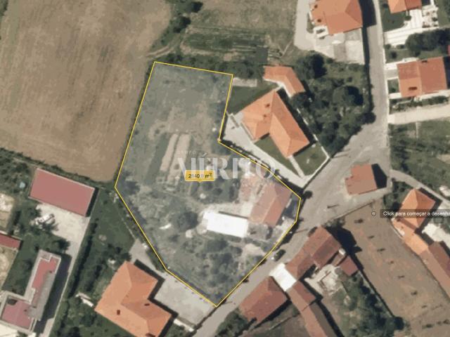 Casa venda em Alheira e Igreja Nova, Arcozelo