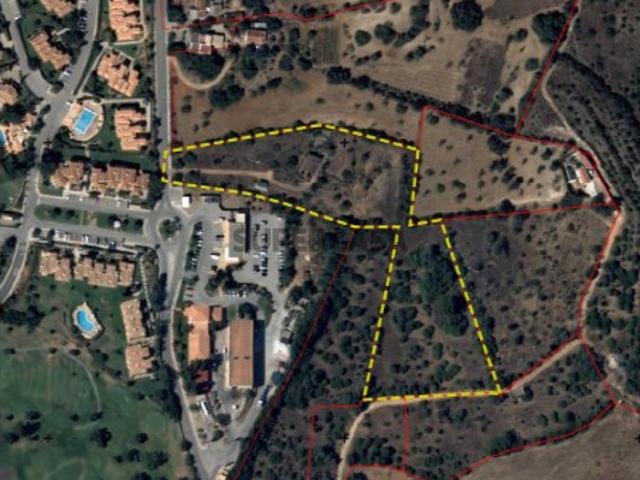 Terreno venda em Estômbar, Faro