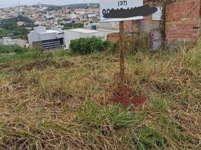 Terreno venda em Região Geográfica Imediata de Oliveira, Oliveira