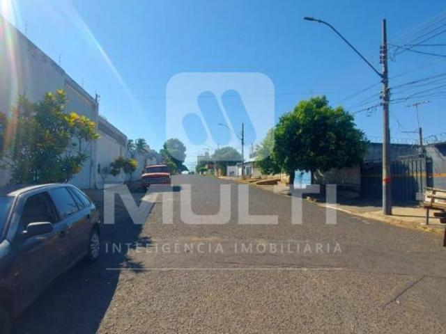 Terreno venda em Região Geográfica Imediata de Uberlândia, Oliveira Fortes