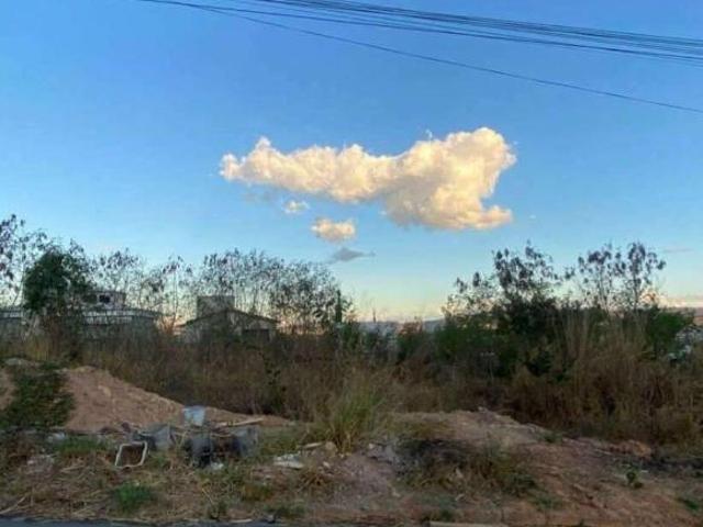 Terreno venda em Condomínio Portal das Acácias, Montes Claros