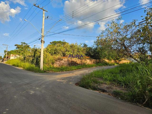 Terreno venda em Martinho Campos, Região Geográfica Intermediária de Divinópolis