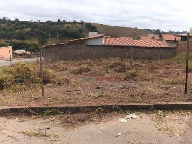 Terreno venda em Região Geográfica Imediata de Oliveira, Oliveira