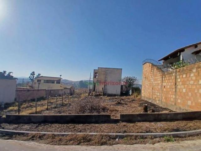 Terreno venda em Região Geográfica Imediata de Oliveira, Oliveira