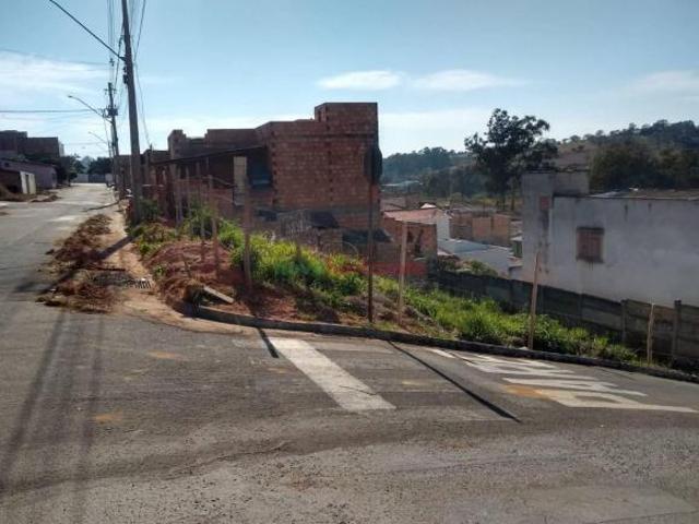 Terreno venda em Região Geográfica Imediata de Oliveira, Oliveira