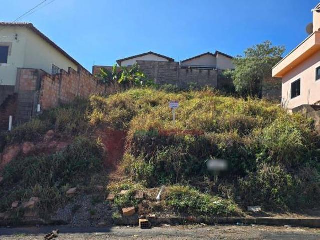 Terreno venda em Região Geográfica Imediata de Oliveira, Oliveira
