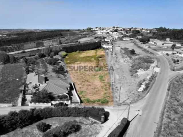 Terreno venda em Bombarral, Carvalhal